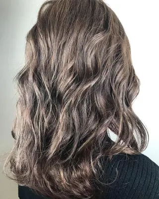 セミロング カラー Lien 深井店のヘアスタイル