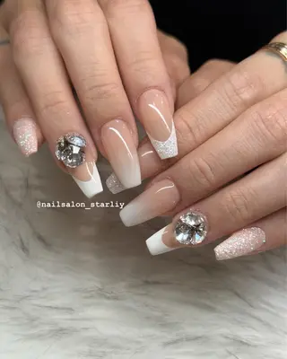 ネイル ~Starliy~ 三重県津市のネイルデザイン