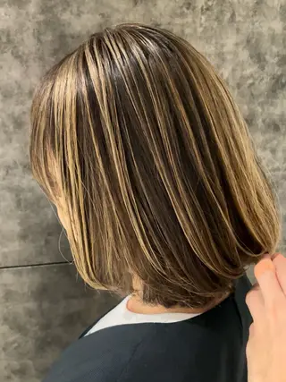 ミディアム 奥井 裕志のヘアスタイル