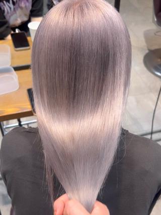ロング カラー 🎀ハイトーン・艶 カラー HANA🎀のヘアスタイル