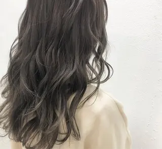 ロング カラー ヘアアレンジ メンズ似合わせ🪞 kotoriのヘアスタイル