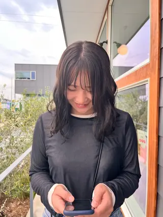 ロング カラー 吉水 果穂のヘアスタイル