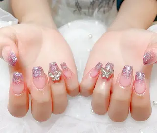 ネイル Bél Nail salonのネイルデザイン