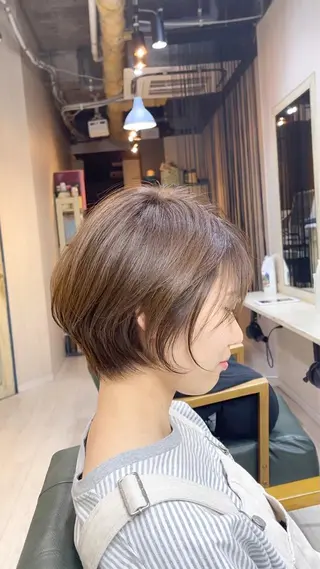 ショート カラー 小保方 一輝のヘアスタイル