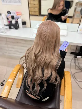 ロング 艶カラー🫧/シール エクステRYOKAのヘアスタイル
