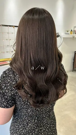 セミロング カラー hair shioのヘアスタイル