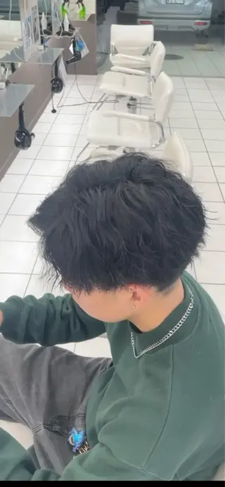 メンズ 成瀬スパイラル パーマ清水大隼のヘアスタイル