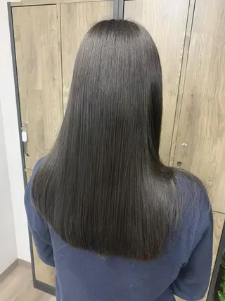 カラー 🌷かわばた めい🌷のヘアスタイル