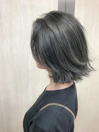 ショート カラー BOX mico.のヘアスタイル