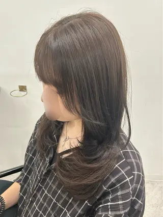 セミロング ヘアアレンジ 李奈🌼レイヤー/ 透明感カラーブリーチのヘアスタイル
