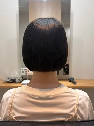 ショート china/ボブ /レイヤーカットのヘアスタイル