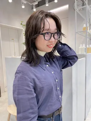 ミディアム パーマ 青木 優歩のヘアスタイル