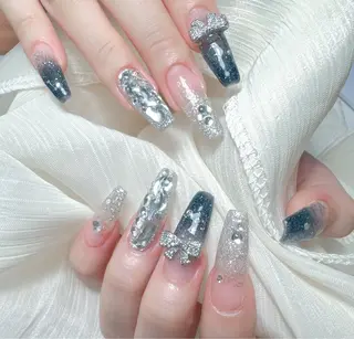 ネイル M🌷nail 長さだし専門店のネイルデザイン
