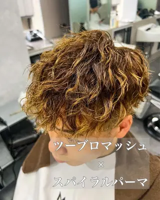ショート パーマ メンズ 垢抜け・メンズパーマ 津山祐紀のヘアスタイル