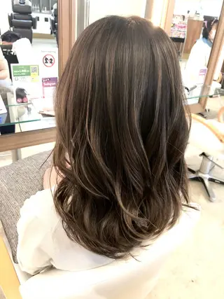 ミディアム 中田 雅彦のヘアスタイル