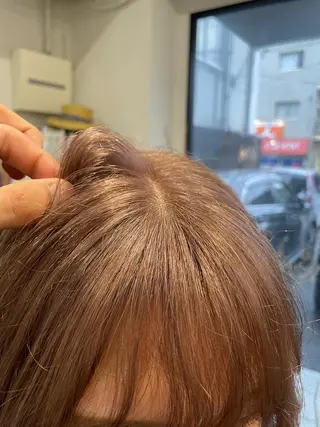 セミロング 🖤JIN🖤久留米 ハイトーン 髪質改善のヘアスタイル