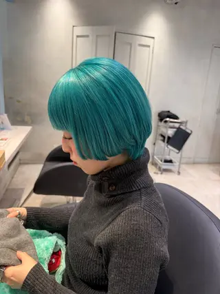 ミディアム カラー ハイトーン/ブリーチ 💙みずき💙のヘアスタイル