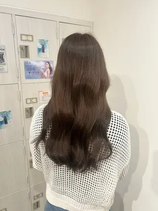 ロング カラー 宮田 愛弓のヘアスタイル