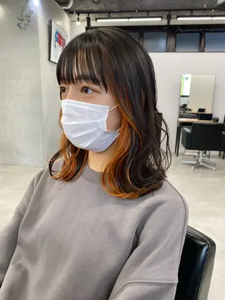 ミディアム カラー ヘアアレンジ ブリーチダブルカラー 元町三宮/三ノ宮のヘアスタイル