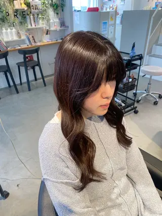 ロング カラー APREKO 葵のヘアスタイル