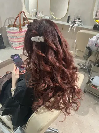 ヘアアレンジ 【CURE】 🩶ICHIKAWAの眉毛・アイブロウイメージ