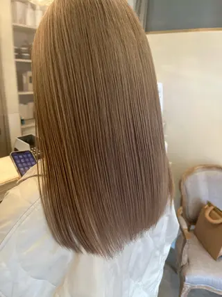 ロング amie by afloatのヘアスタイル