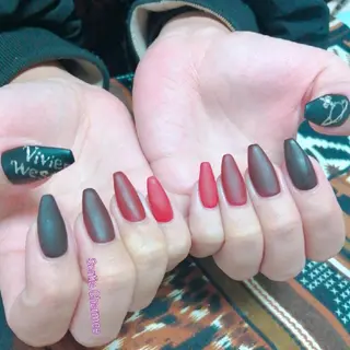 ネイル . MARINAのネイルデザイン
