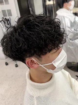 ショート 京都河原町 メンズパーマ助川龍哉のヘアスタイル