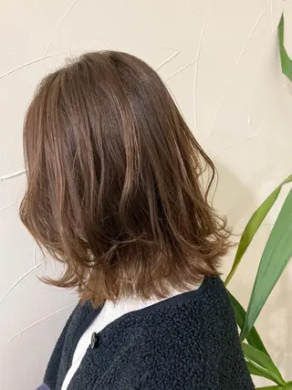 ミディアム カラー 樋野 亮のヘアスタイル