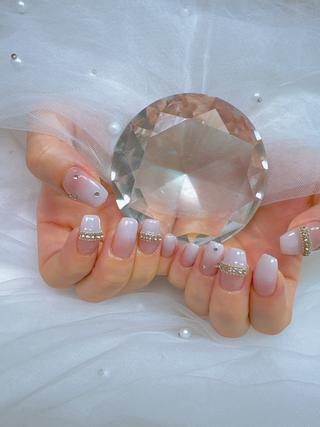 ネイル Queeens nailのネイルデザイン