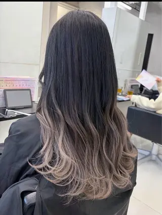 ロング カラー 宮嶋 蓮のヘアスタイル