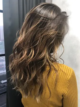 ロング カラー welring hair salonのヘアスタイル