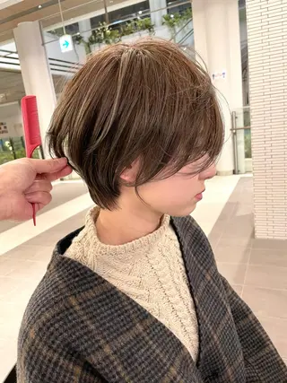 ショート カラー クドウレイ fifth神南のヘアスタイル