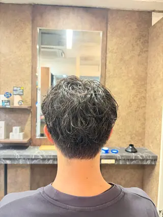 ショート メンズ メンズパーマ特化 カバヤマ　リョウのヘアスタイル