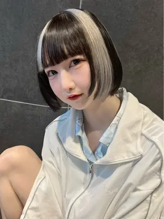 ショート ふかじ/複雑履歴修正 縮毛矯正ブリーチのヘアスタイル
