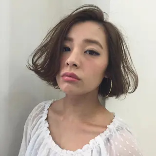 ショート カラー パーマ 銀座/ハイトーン/ hayaka 🖤のヘアスタイル