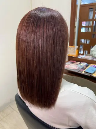 ミディアム カラー 黒崎 美乃里のヘアスタイル