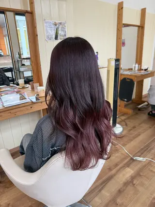 ロング ALL BLue 木間のヘアスタイル