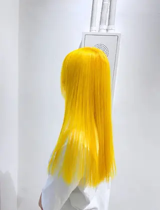 ロング カラー Muミュー/ブリーチ ハイトーン Wカラーのヘアスタイル