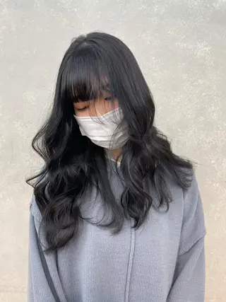 カラー 🎀ボブ＋ハイトーン シュカ👶🏻のヘアスタイル