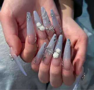 ネイル Julie Nail Hinのネイルデザイン