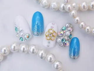 ネイル Tiary Nail Yのネイルデザイン