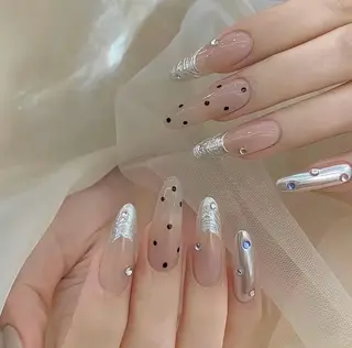 ネイル 🎀kira 長さだし💗モチ最高のネイルデザイン
