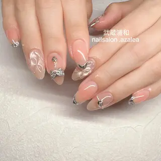ネイル R inのネイルデザイン