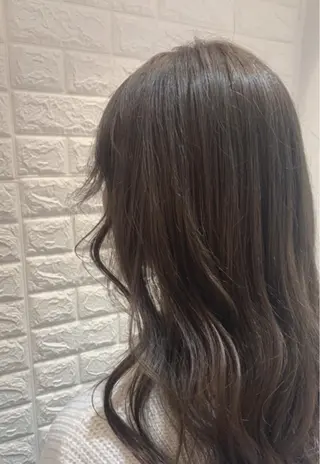 ロング カラー ご新規様限定 透明感カラーKANAのヘアスタイル