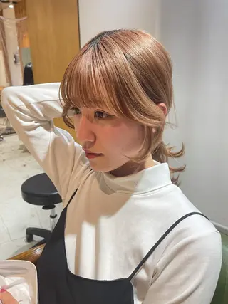 セミロング レイヤーカット 小山 悠のヘアスタイル