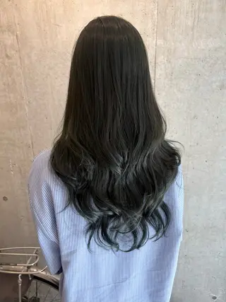 ロング カラー ROCCA hair eje. 千晴のヘアスタイル