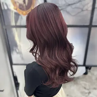 ロング カラー Ren. 🦋デザインカラーのヘアスタイル
