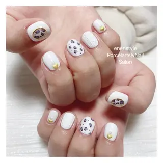 ショート ネイル 🐾enen style 🐾のネイルデザイン