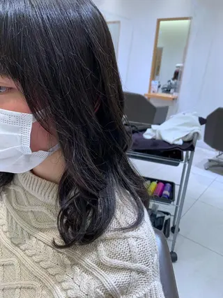 ロング ARMONY秋山輝也 コテ巻き風パーマ特化のヘアスタイル